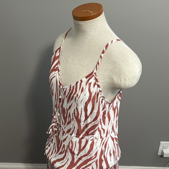 Rails - Frida Midi Dress in Rust Zebra - Size Medium - Good Used Condition!! - Picture 9 of 11